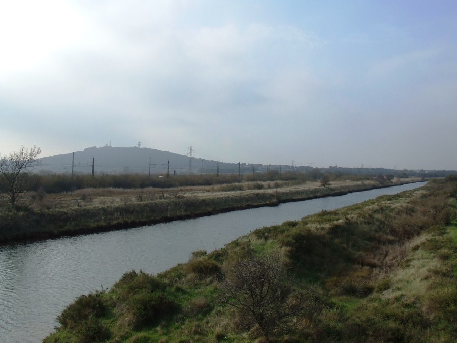 Photo du Canal du Midi longeant la voie de chemin de fer - ADENA